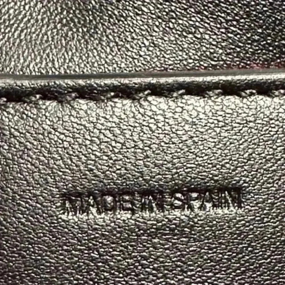 🔥🔥Christian Louboutin Mouchara Black Leather Tote Shoulder Bag BRAND NEW! - Picture 13 of 16